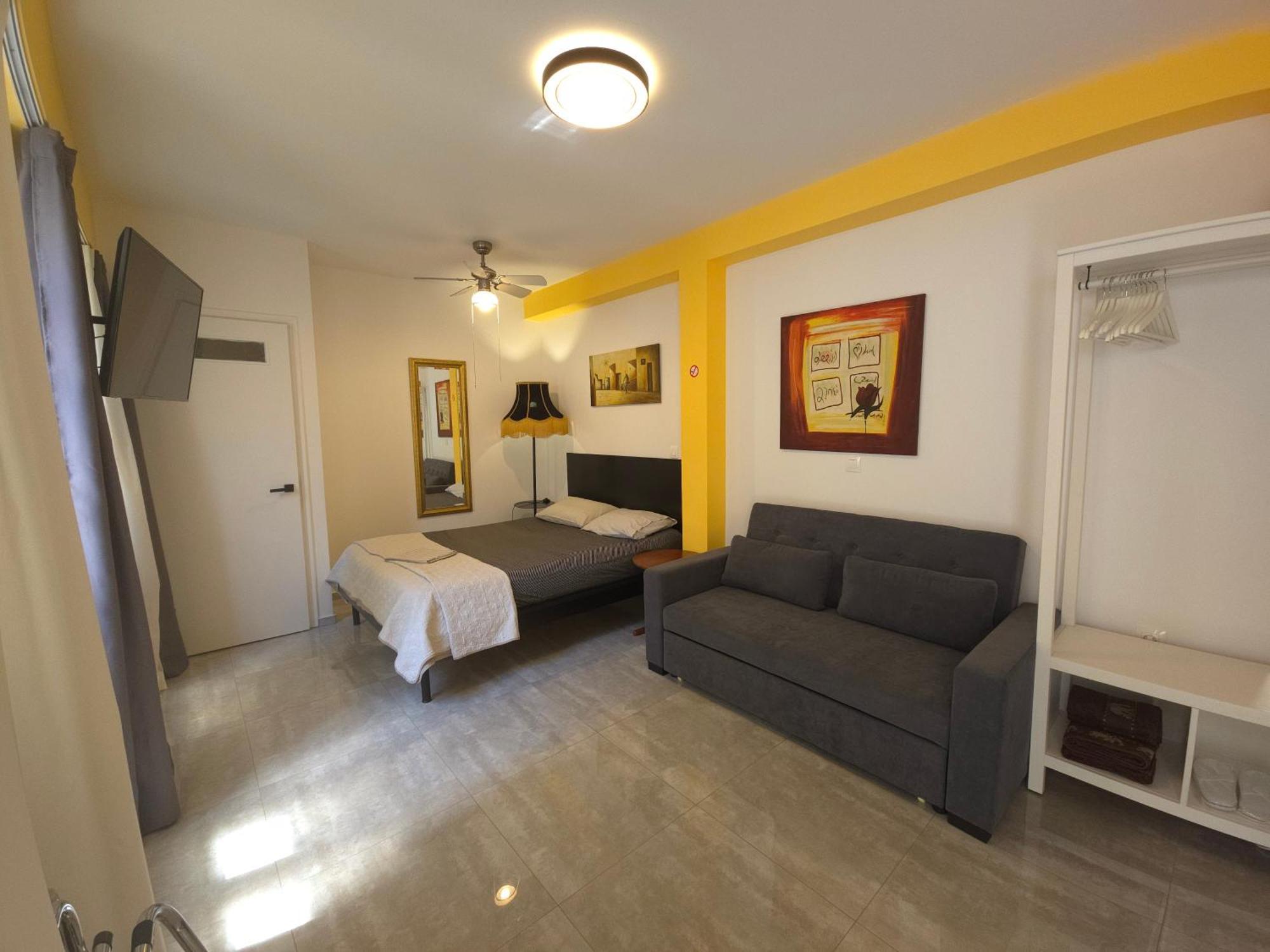 Great 35 Sq M Studio On 1St Floor In Bohemian Psyri In Athens' Historic Center-In Vivo Apartments ภายนอก รูปภาพ